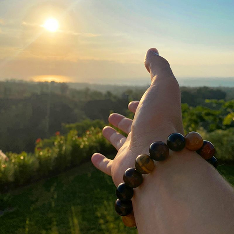 Bracelet mixte en pierres naturelles Œil de Tigre, Œil de faucon et Œil de Taureau – Image 3